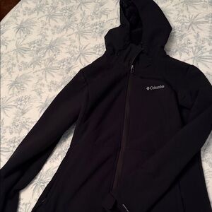 Columbia Black Outdoor Jacket with Hood